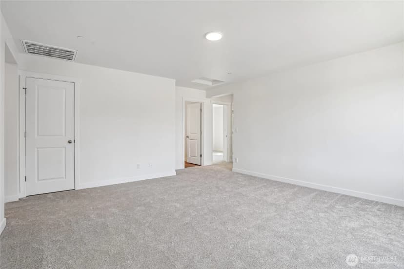 Property photo for 2422 128th Place Se #2, Everett photo 16