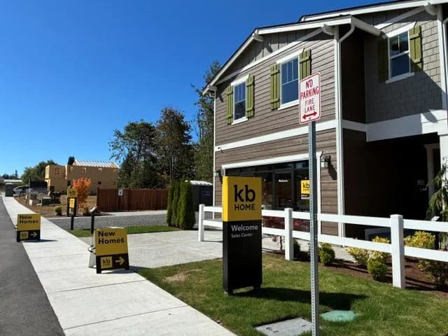 Property photo for 2422 128th Place Se #2, Everett photo 30