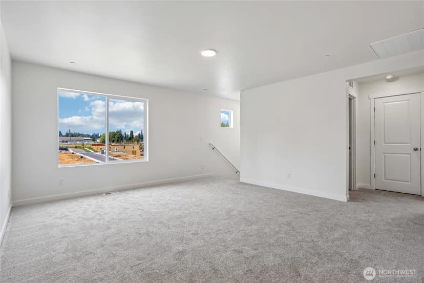 Property photo for 2422 128th Place Se #2, Everett photo 17