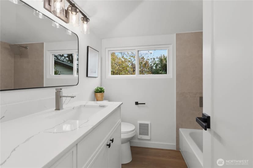 Property photo for 644 3rd Avenue S, Kent photo 18