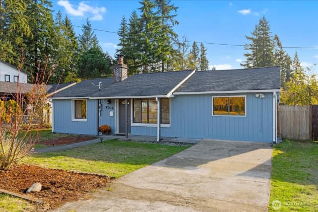 Property photo for 5706 224th Street Sw, Mountlake Terrace photo 3