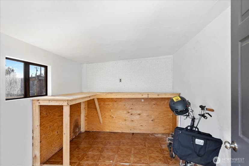 Property photo for 5706 224th Street Sw, Mountlake Terrace photo 29