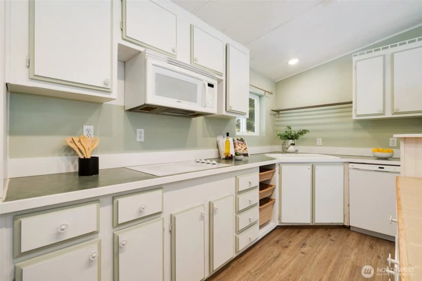 Property photo for 5255 Apollo Road, Langley photo 14