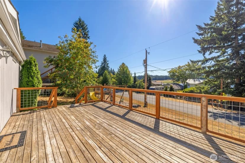 Property photo for 5255 Apollo Road, Langley photo 30