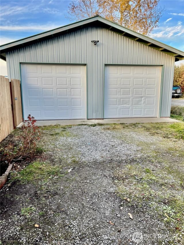 Property photo for 4960 Bay Road, Blaine photo 4