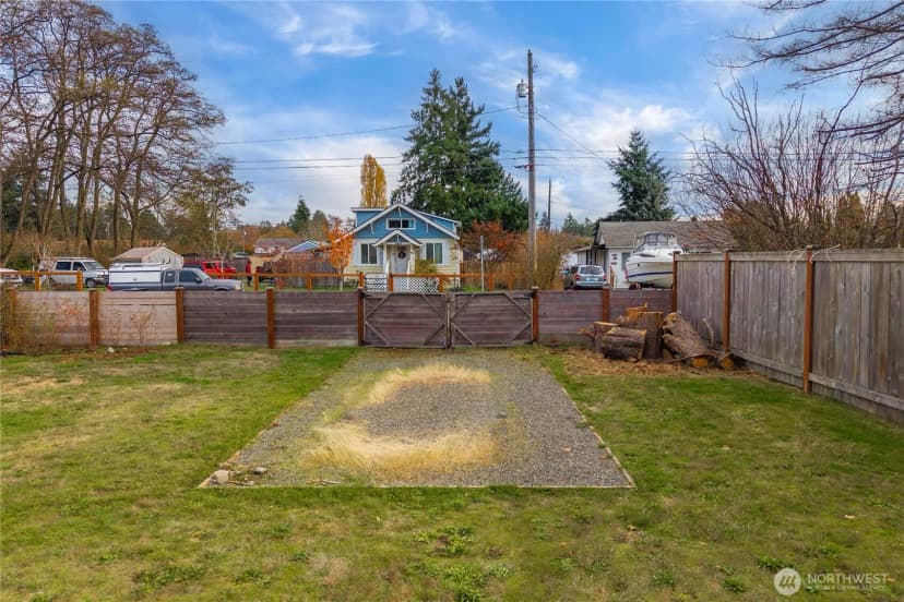 Property photo for 6424 52nd Avenue W, Tacoma photo 32