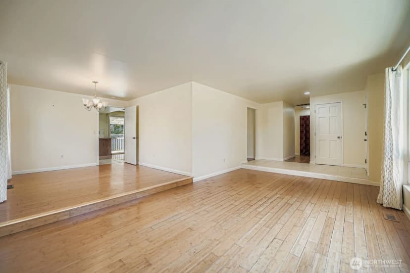 Property photo for 26854 Downing Avenue, Kent photo 6