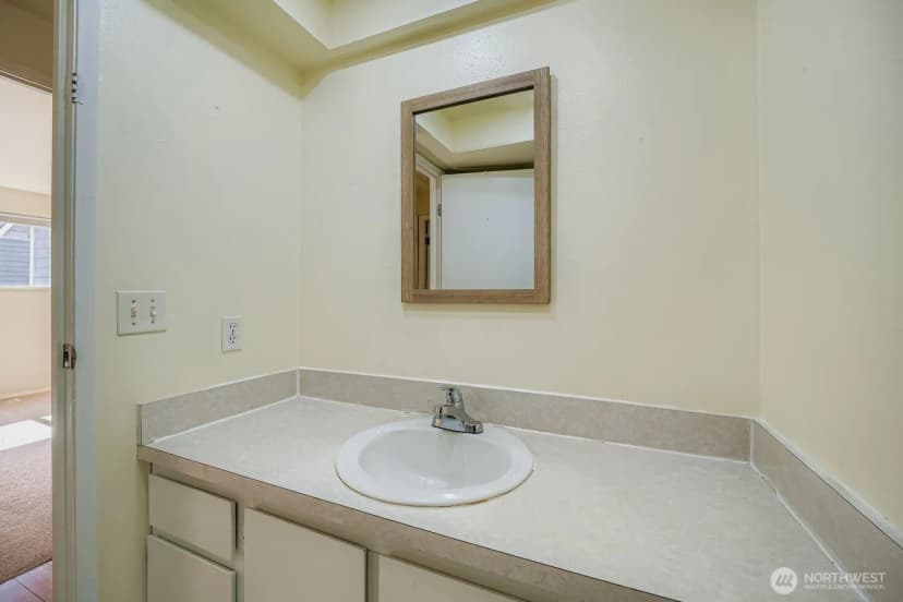 Property photo for 26854 Downing Avenue, Kent photo 25
