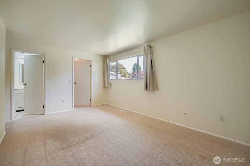 Property photo for 26854 Downing Avenue, Kent photo 18