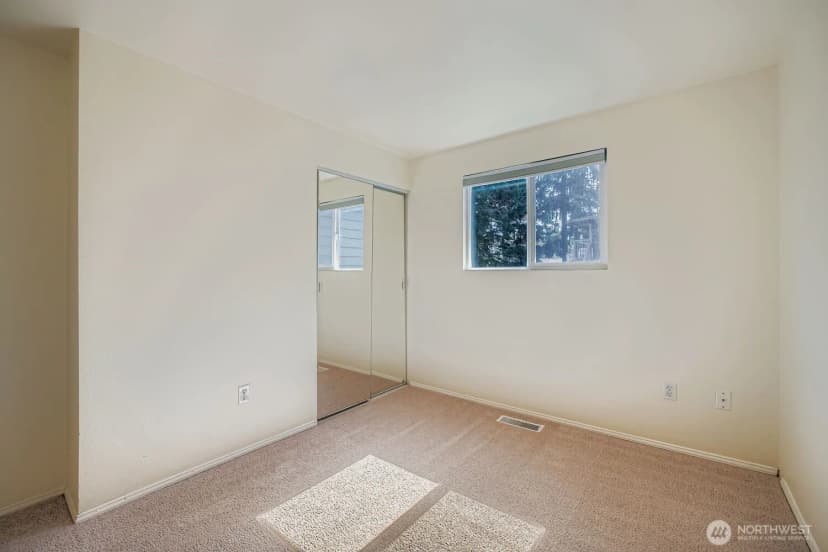 Property photo for 26854 Downing Avenue, Kent photo 23