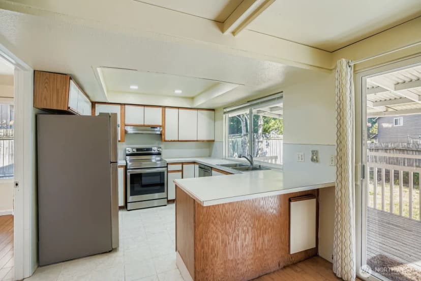 Property photo for 26854 Downing Avenue, Kent photo 10