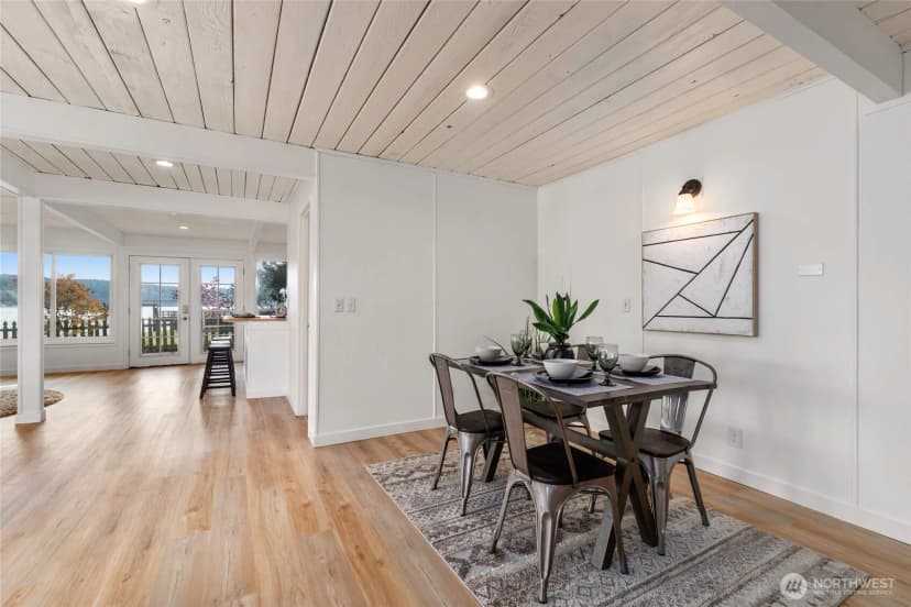 Property photo for 13277 Shoreline Drive Se, Olalla photo 13
