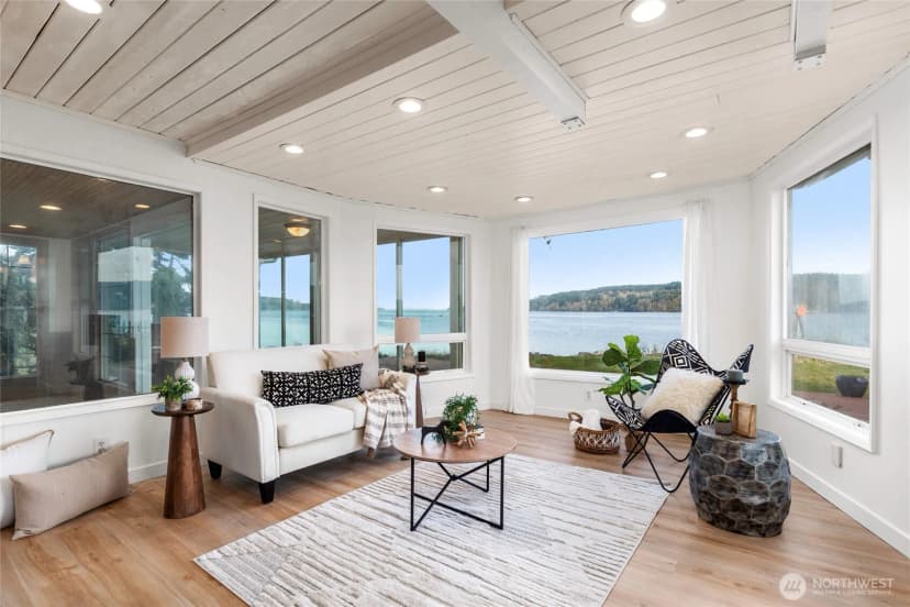 Property photo for 13277 Shoreline Drive Se, Olalla photo 6
