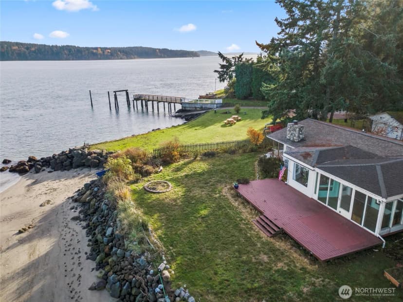 Property photo for 13277 Shoreline Drive Se, Olalla photo 3
