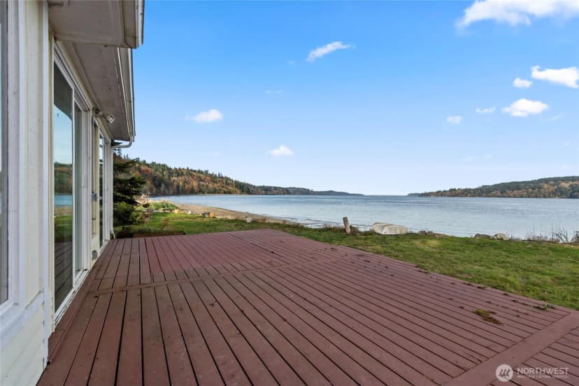 Property photo for 13277 Shoreline Drive Se, Olalla photo 24
