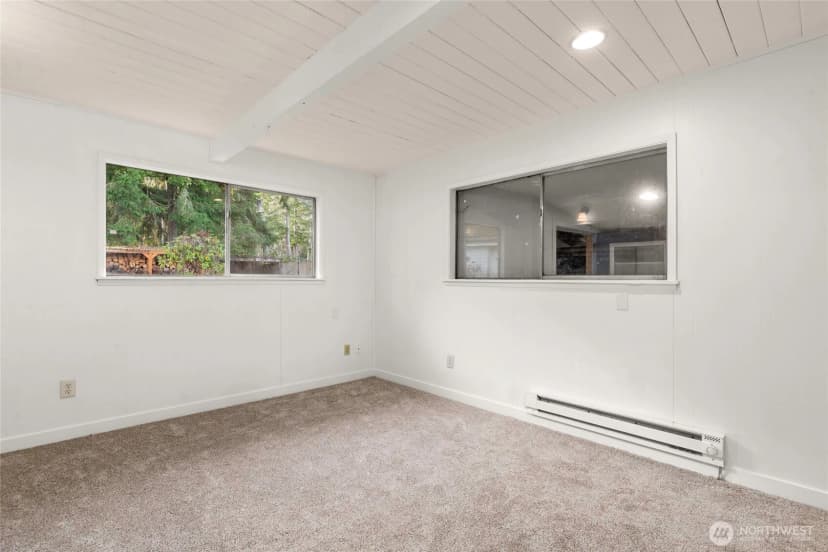 Property photo for 13277 Shoreline Drive Se, Olalla photo 19