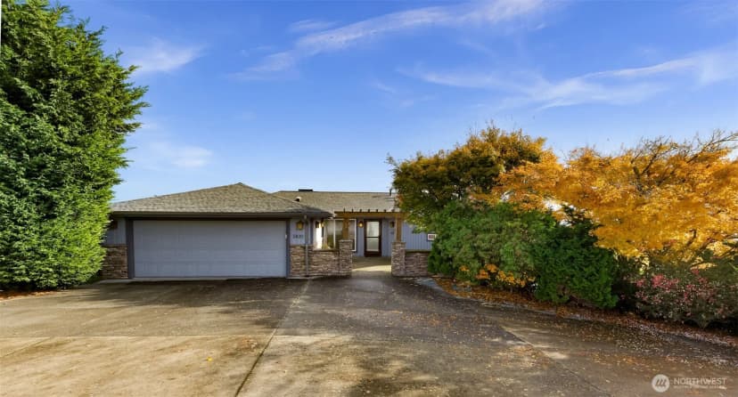 Property photo for 5830 Church Road, Ferndale photo 3