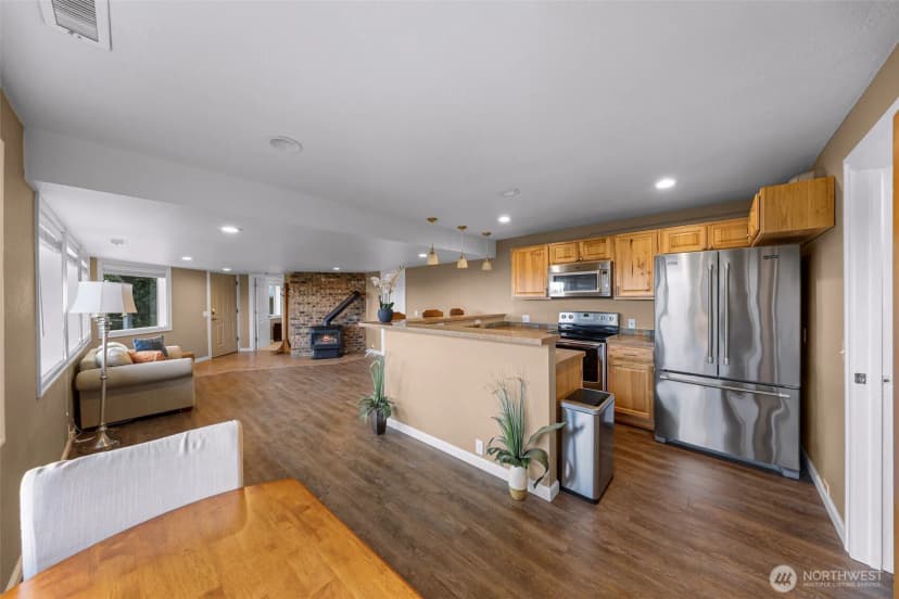 Property photo for 5830 Church Road, Ferndale photo 16