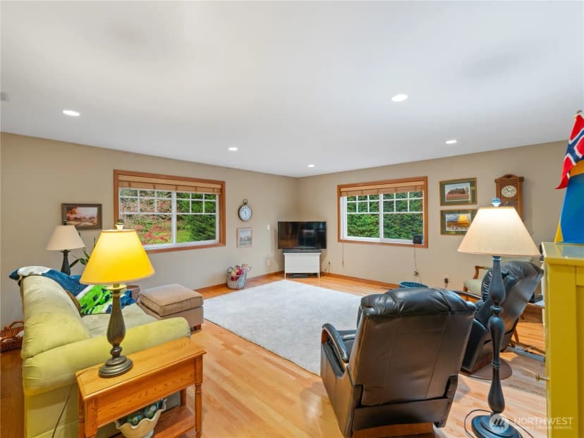 Property photo for 15853 Mountain View Road, Mount Vernon photo 19