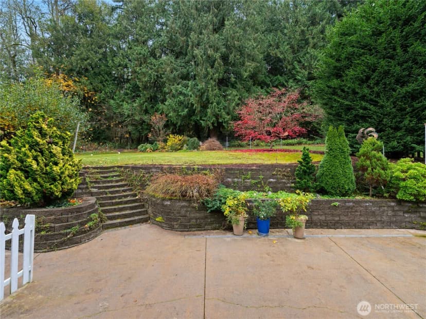 Property photo for 15853 Mountain View Road, Mount Vernon photo 30
