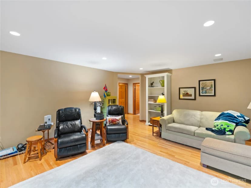 Property photo for 15853 Mountain View Road, Mount Vernon photo 20