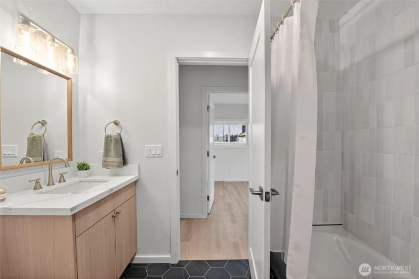 Property photo for 3622 S Gunnison Street, Tacoma photo 15
