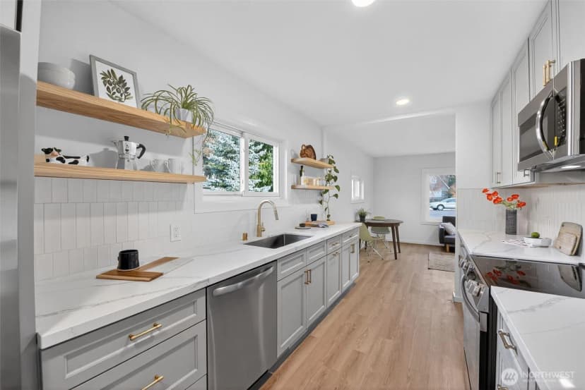 Property photo for 3622 S Gunnison Street, Tacoma photo 9