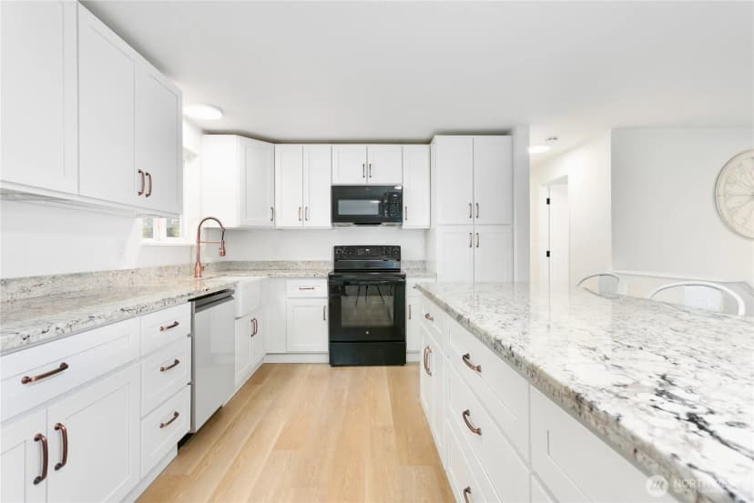 Property photo for 4124 128th Street E, Tacoma photo 7