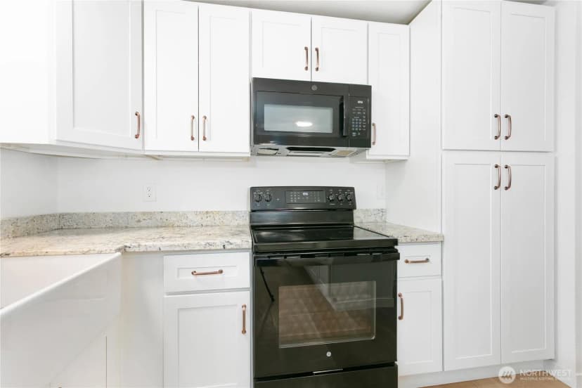 Property photo for 4124 128th Street E, Tacoma photo 8