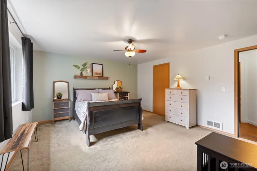 Property photo for 47655 138th Avenue E, Eatonville photo 19