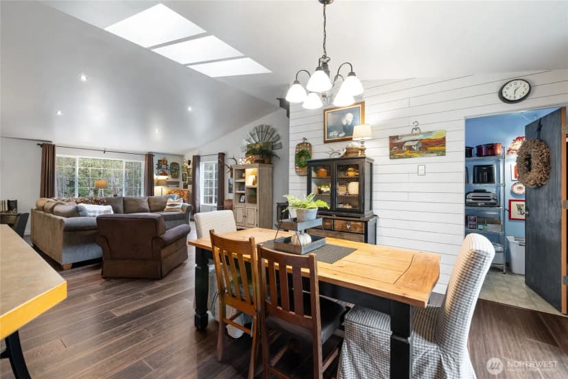 Property photo for 47655 138th Avenue E, Eatonville photo 12