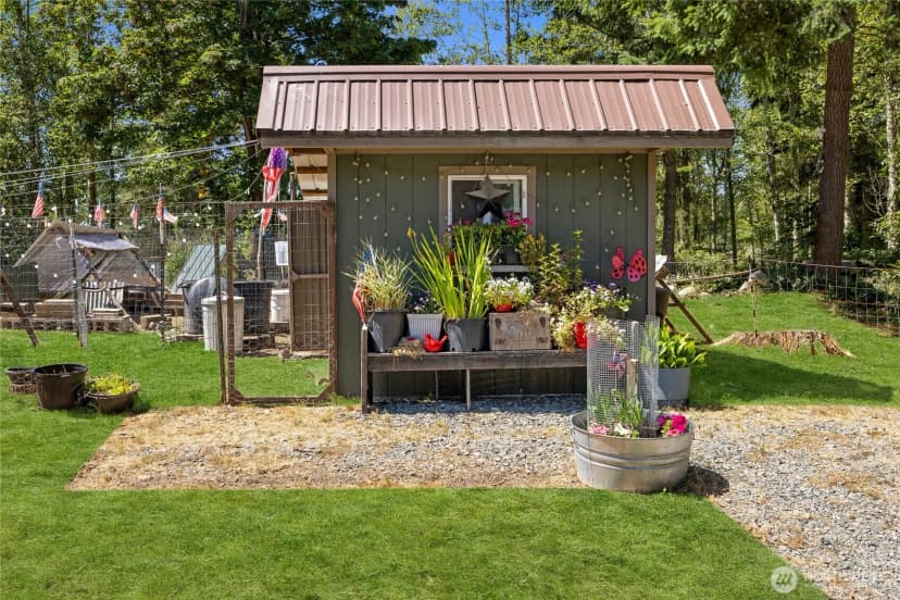 Property photo for 47655 138th Avenue E, Eatonville photo 4