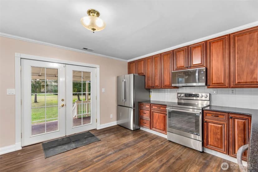 Property photo for 120 Lumsden Lane, Toledo photo 15