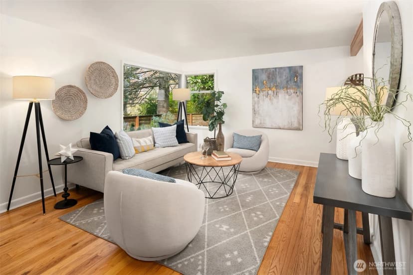 Property photo for 9202 14th Avenue Sw, Seattle photo 6