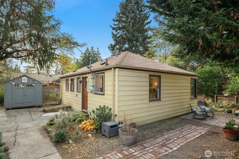 Property photo for 9202 14th Avenue Sw, Seattle photo 17