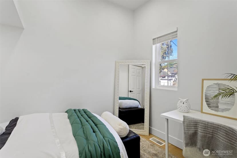 Property photo for 2127 S L Street, Tacoma photo 16
