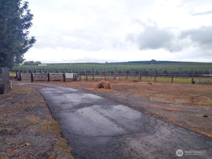 Property photo for 12749 Sw Dodson Road, Royal City photo 26