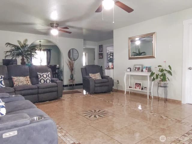 Property photo for 12749 Sw Dodson Road, Royal City photo 4