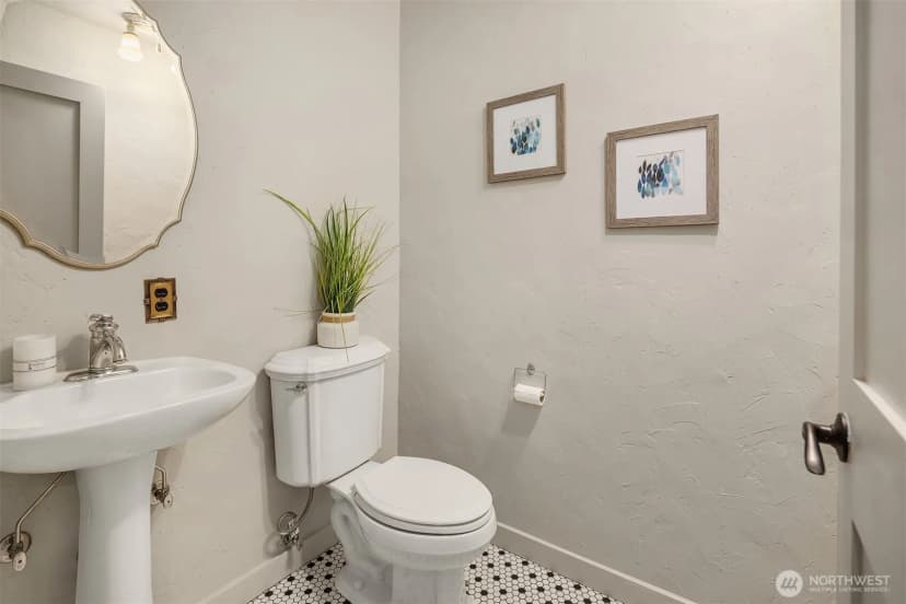 Property photo for 41715 Se 101st Street, North Bend photo 13
