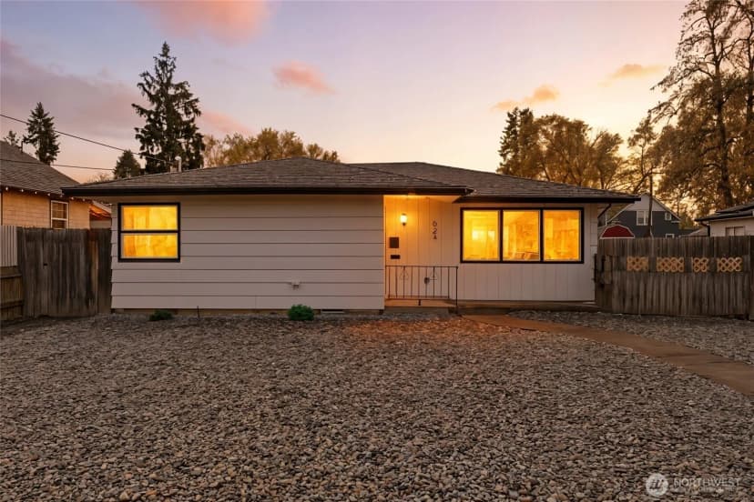Property photo for 624 Juniper Street, Walla Walla photo 2