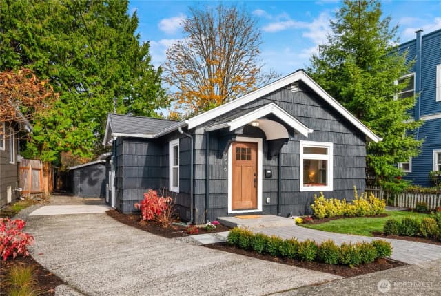 Property photo for 4706 Sw Othello Street, Seattle