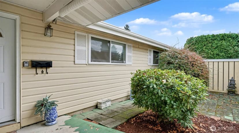 Property photo for 5709 N 13th Street, Tacoma photo 4