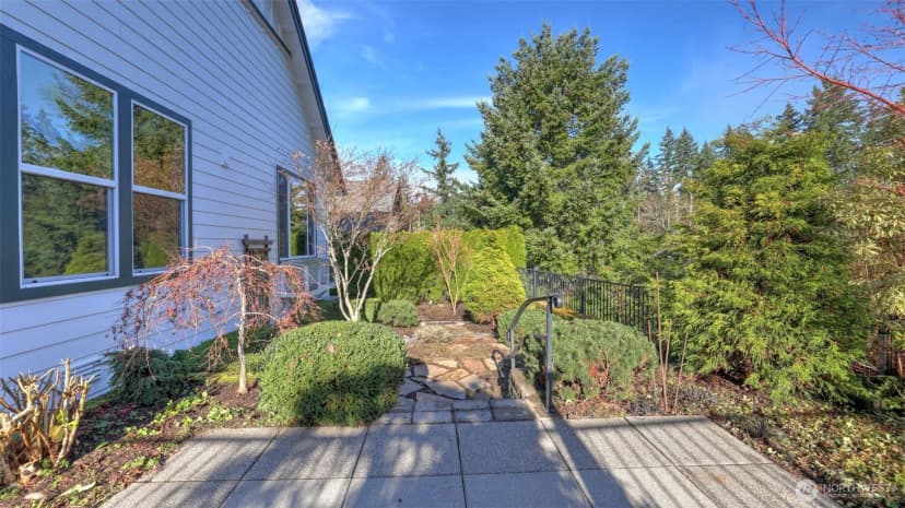 Property photo for 12832 231st Place Ne, Redmond photo 27