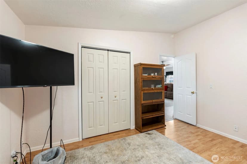 Property photo for 1089 Monte Elma Road, Elma photo 16