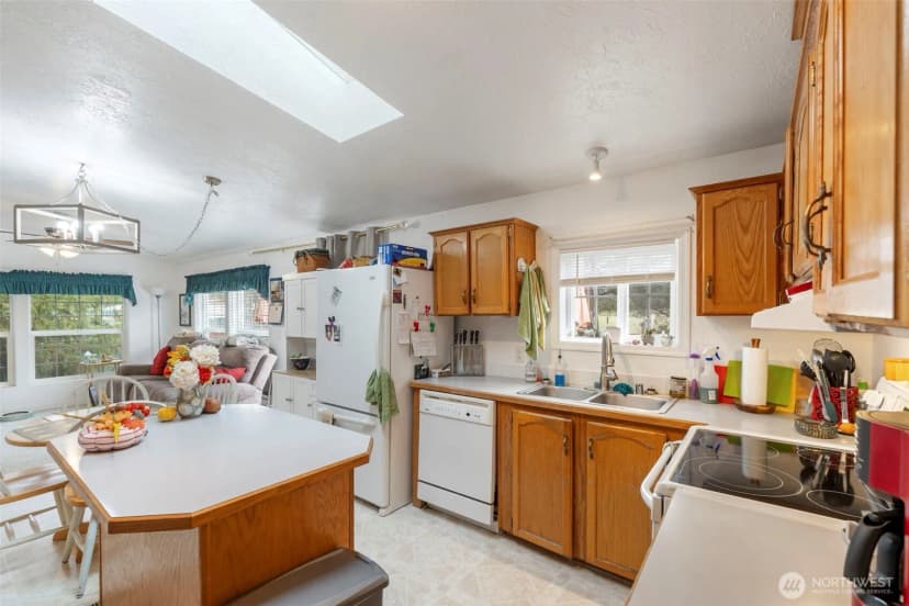 Property photo for 1089 Monte Elma Road, Elma photo 24