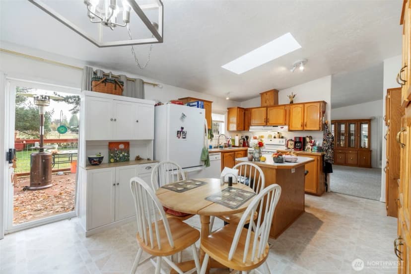 Property photo for 1089 Monte Elma Road, Elma photo 21