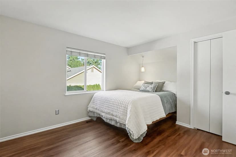 Property photo for 10706 53rd Avenue W, Mukilteo photo 28
