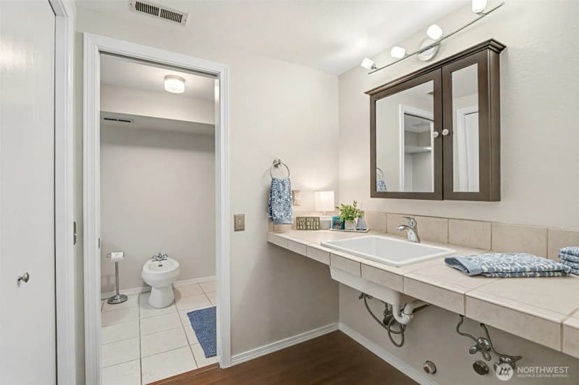 Property photo for 10706 53rd Avenue W, Mukilteo photo 18