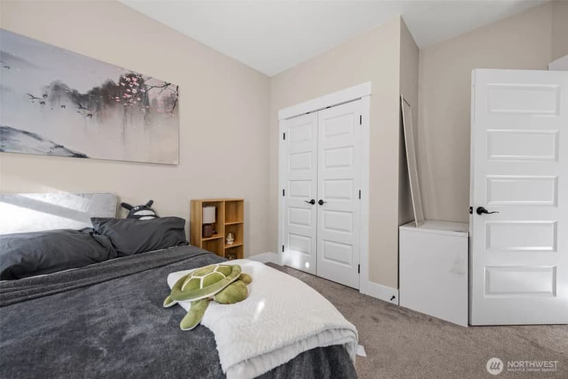Property photo for 1110 194th Street, Long Beach photo 28