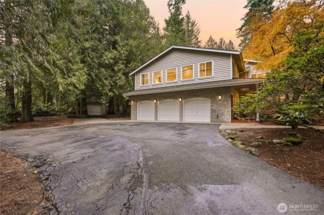 Property photo for 20630 Ne 150th Street, Woodinville photo 2